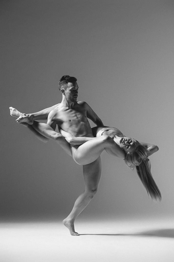 Chase Wise and Molly Davenport of Odyssey Dance Theatre